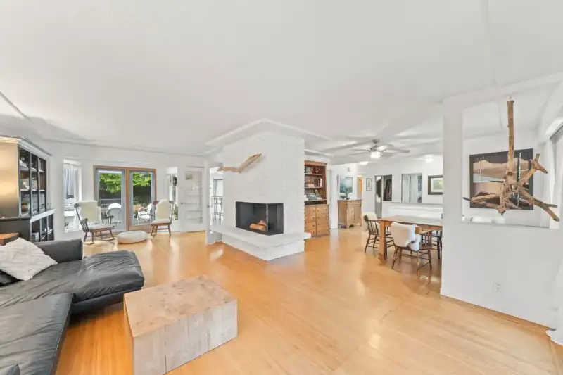 507 JEFFERSON AVENUE - photo 1 of 40