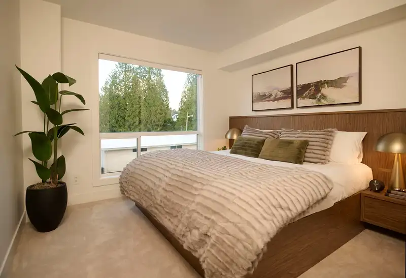 10 20335 70A AVENUE - photo 4 of 7