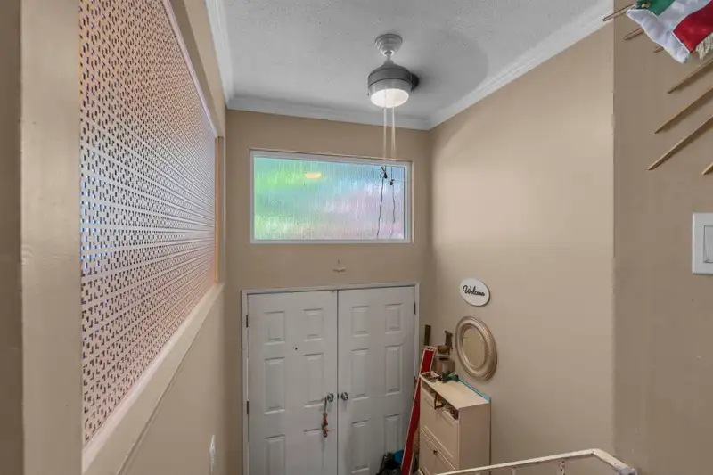 1825 BRUNETTE AVENUE - photo 2 of 29