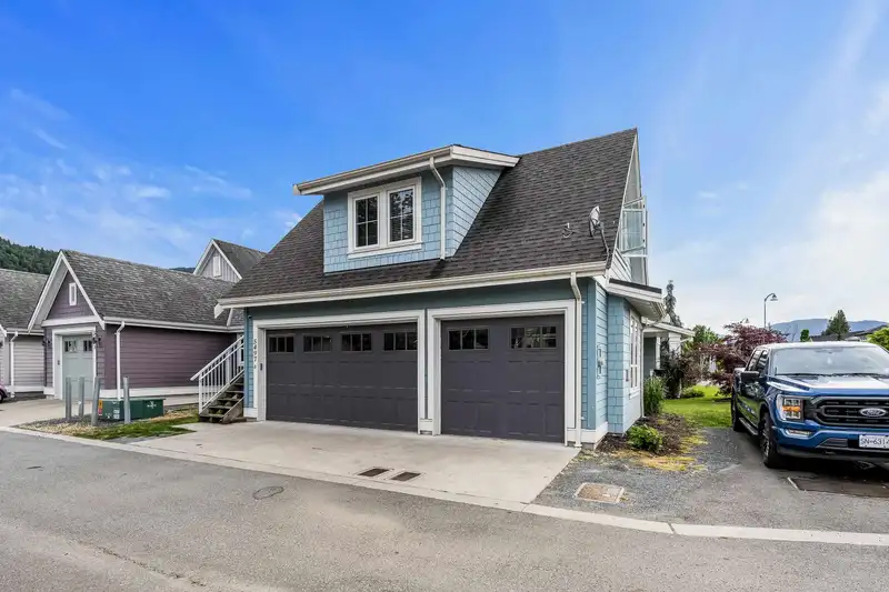 5497 SOCKEYE LANE - photo 2 of 34