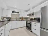 8 8031 GENERAL CURRIE ROAD - thumbnail 3