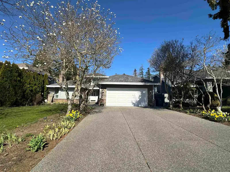 14897 22 AVENUE - photo 1 of 29