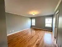 14897 22 AVENUE - thumbnail 12