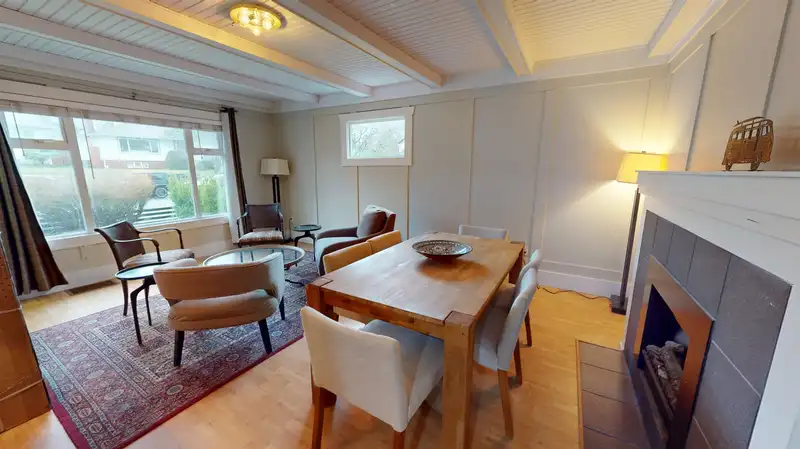 1220 EDINBURGH STREET - photo 4 of 34