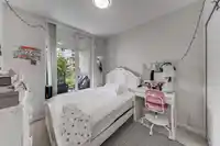 304 3100 WINDSOR GATE - thumbnail 13