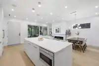 1 810 E 22ND AVENUE - thumbnail 15