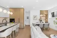 1 6040 LARCH STREET - thumbnail 9