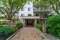 306 22290 NORTH AVENUE - thumbnail 13