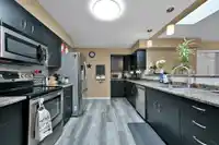 4570 UPLANDS DRIVE - thumbnail 11