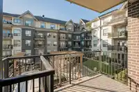 310-311 2493 MONTROSE AVENUE - thumbnail 19