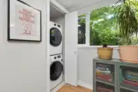 428 HELMCKEN STREET - thumbnail 13