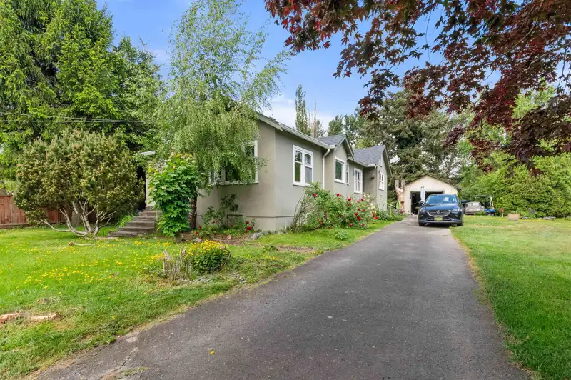 41793 YARROW CENTRAL ROAD - photo 3 of 34