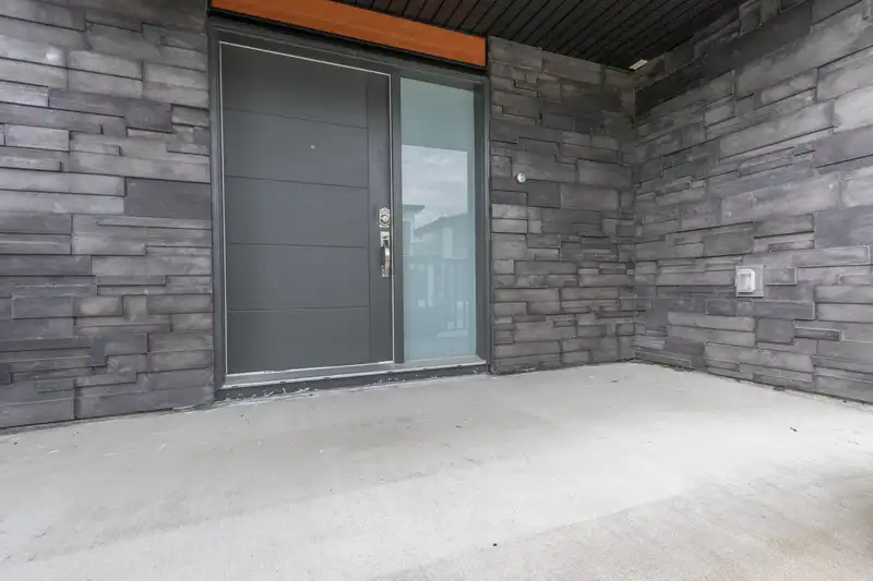36743 CARL CREEK CRESCENT - photo 2 of 39