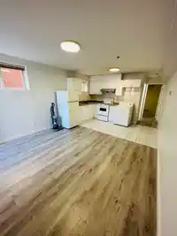 939 E 26TH AVENUE - thumbnail 5