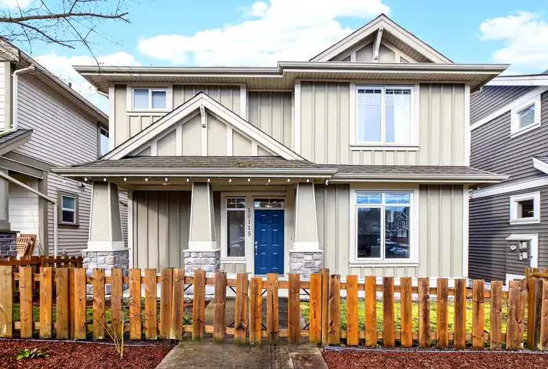 10115 240A STREET - photo 3 of 40