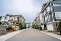 29 21150 76A AVENUE - thumbnail 2