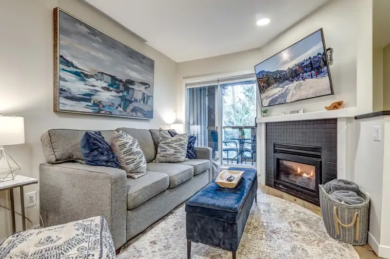 44 4388 NORTHLANDS BOULEVARD - photo 1 of 20
