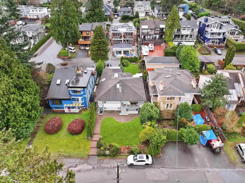 6422 DOUGLAS STREET - photo 2 of 40