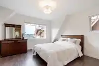 27 2000 PANORAMA DRIVE - thumbnail 8