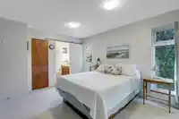 1854 129 STREET - thumbnail 16