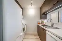 1710 5288 MELBOURNE STREET - thumbnail 6