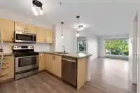 215 13555 GATEWAY DRIVE - thumbnail 5