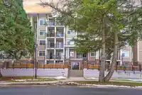 304 20686 EASTLEIGH CRESCENT - thumbnail 1