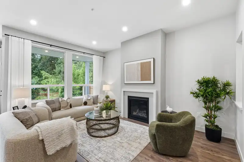 23357 SEYMOUR AVENUE - photo 4 of 31