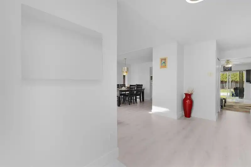 3099 CURLEW DRIVE - photo 4 of 27