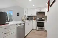 10 3320 ULSTER STREET - thumbnail 3