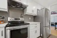 10 3320 ULSTER STREET - thumbnail 4