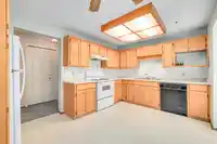 101 5377 201A STREET - thumbnail 12