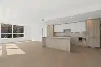 305 423 6TH STREET - thumbnail 9