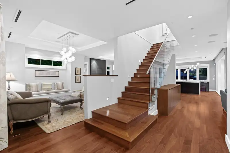 5390 ELM STREET - photo 3 of 40