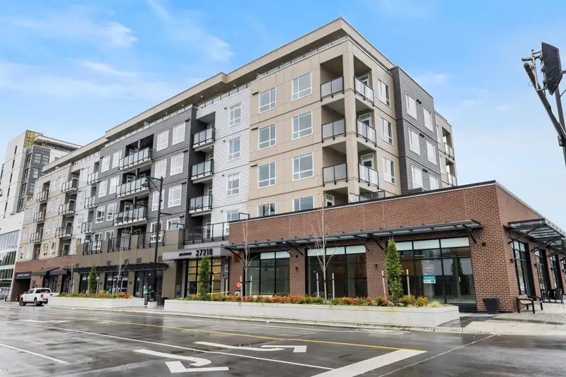 302 27218 ALDERGROVE TOWN CENTRE DRIVE - photo 1 of 28