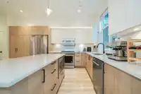 80 7640 197 STREET - thumbnail 12