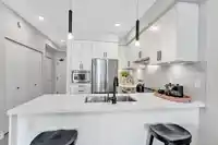 313 12143 223 STREET - thumbnail 9