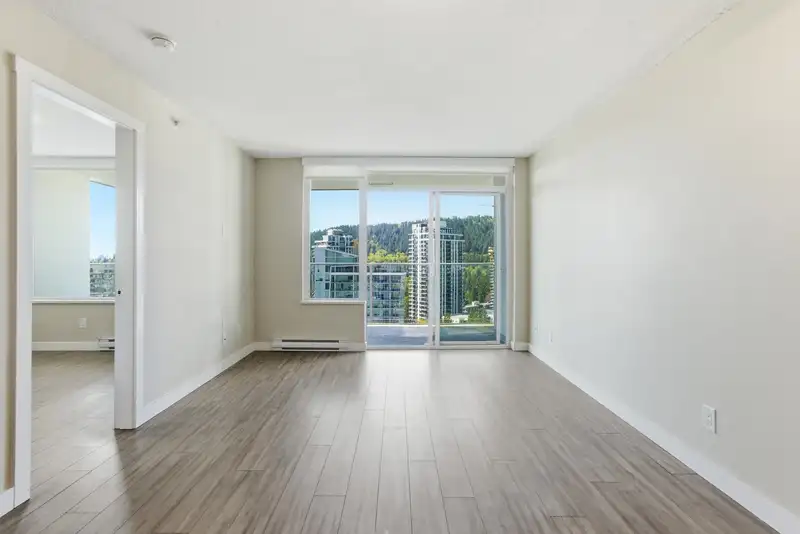 2103 570 EMERSON STREET - photo 2 of 21