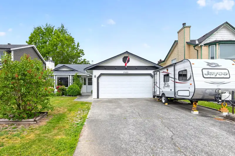 23425 WHIPPOORWILL AVENUE - photo 1 of 38
