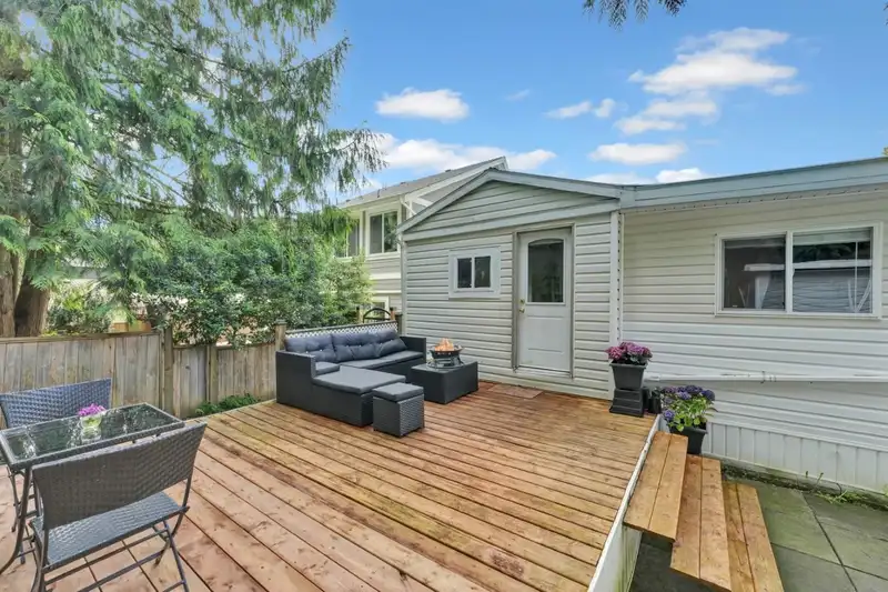 50 3295 SUNNYSIDE ROAD - photo 1 of 35