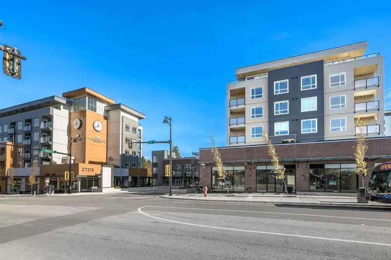 213 27218 ALDERGROVE TOWN CENTRE DRIVE - photo 2 of 40