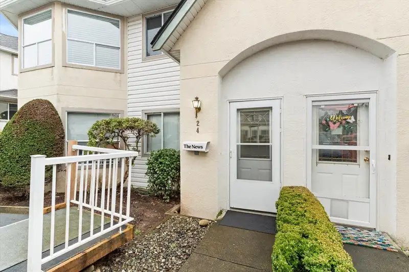 24 3380 GLADWIN ROAD - photo 1 of 35
