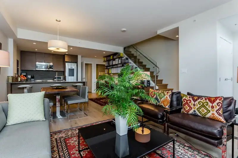 1635 EASTERN AVENUE - photo 4 of 30