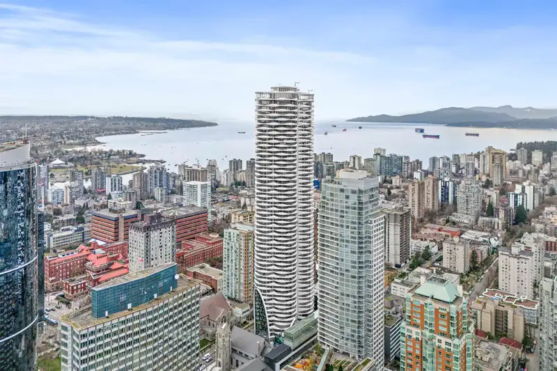 2602 1033 NELSON STREET - photo 1 of 18