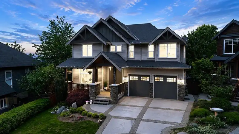 3435 HORIZON DRIVE - photo 2 of 40