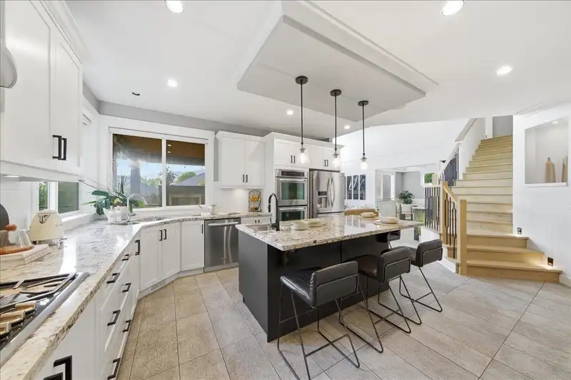 3435 HORIZON DRIVE - photo 3 of 40