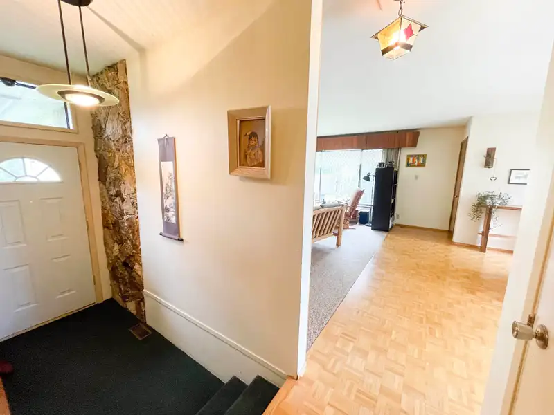 9335 178 STREET - photo 3 of 35