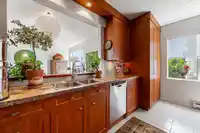 401 1765 MARINE DRIVE - thumbnail 11
