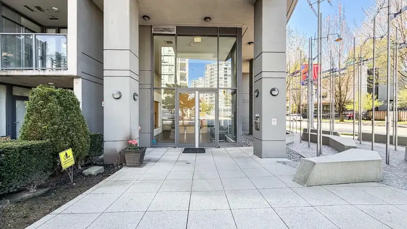 501 7360 ELMBRIDGE WAY - photo 1 of 29