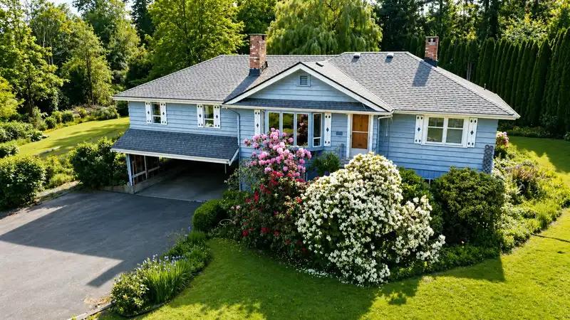 21154 CRUSH CRESCENT - photo 2 of 39